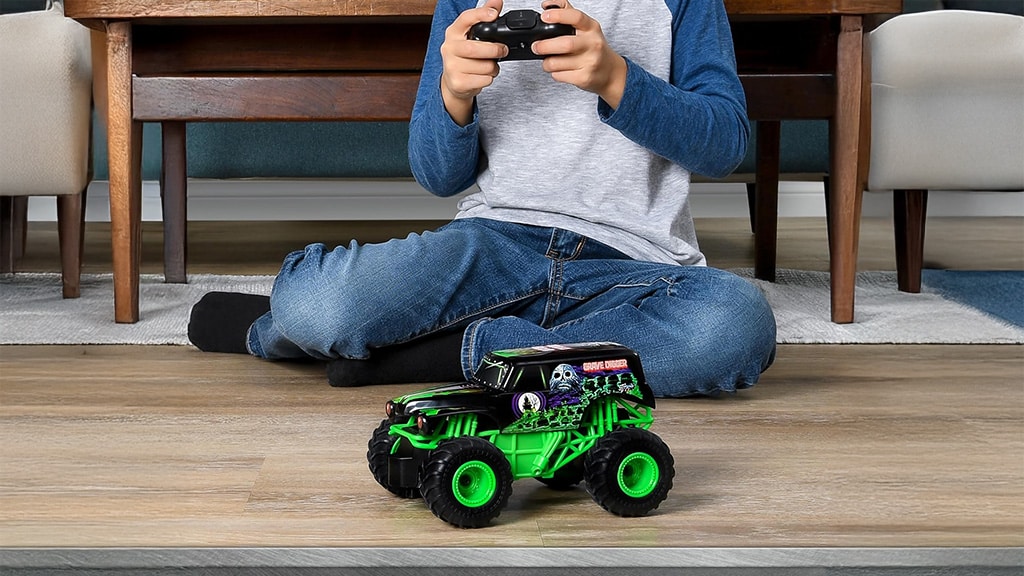 Spin Master Monster Jam Smash & Bash Grave Digger R/C daljinski automobil