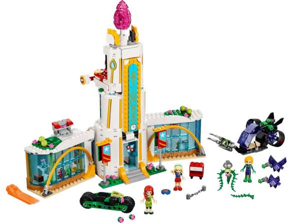 Lego DC superheroe girl srednja škola