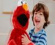 Smij se na sav glas uz igračku Just Play Čikljivi Elmo!