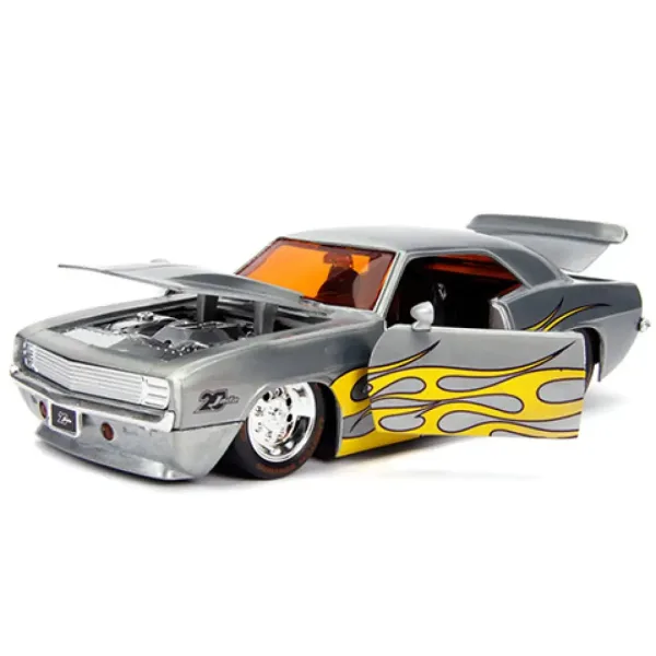 1969 Chevy Camaro metalni automodel 1/24 - Simba Toys slika 4