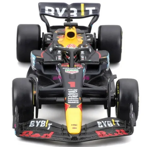 Bburago: Red Bull RB19 F1 trkaći automobil metalni model 1/43 (Max Verstappen #1, Miami GP posebna edicija, s kacigom) slika 3
