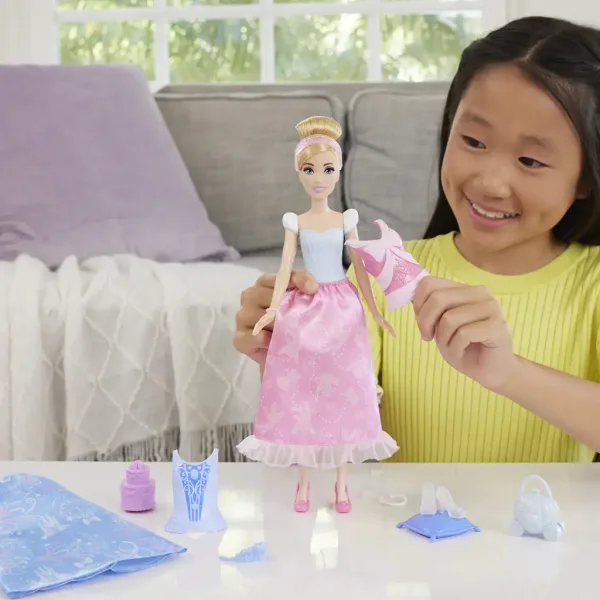 Disney+Princeze: Čarobni set za igru s lutkom Pepeljuga - Mattel slika 4