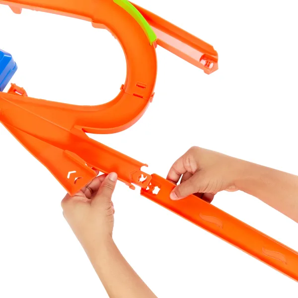 Hot Wheels Stunt Tracks: Set sa stazom za sudare u zraku s automobilčićem – Mattel slika 3