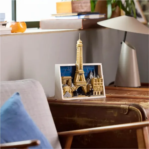 LEGO® Architecture: Pariz – grad ljubavi (21064) slika 5
