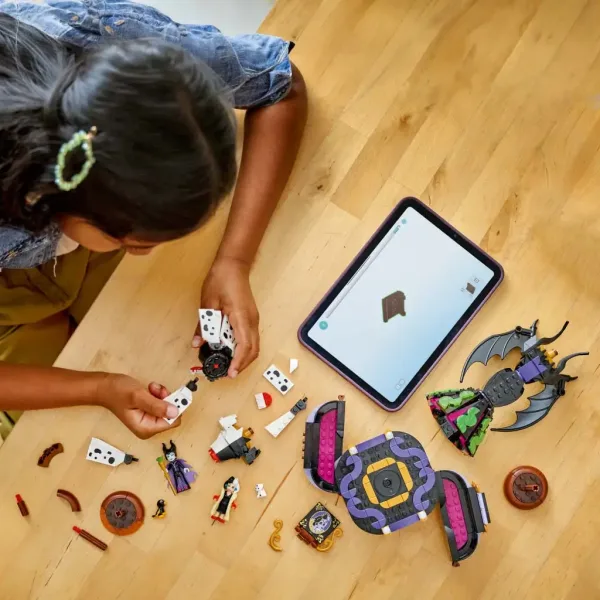 LEGO® Disney: Odjeća Zlurade i Okrutne (43262) slika 3