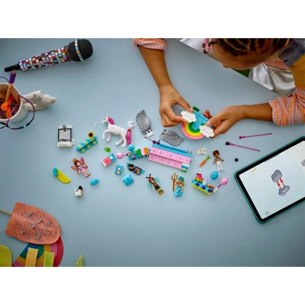 LEGO® Friends: Kostimirana zabava s jednorogom i vilom (42661) slika 8