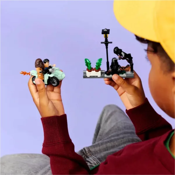 LEGO® Harry Potter: Hagrid™ i Harryjev bijeg iz Privet Drivea (76459) slika 4