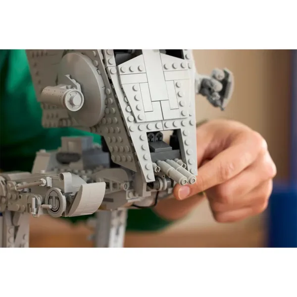 LEGO® Star Wars™: AT-ST™ hodač (75417) slika 7