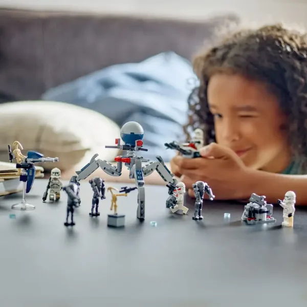 LEGO® Star Wars™: Paket bitke klon vojnika™ i borbenih droida™ (75372) slika 3