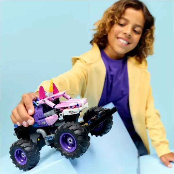 LEGO® Technic: Monster Jam™ Sparkle Smash™ - Vozilo na povlačenje (42220) slika 4