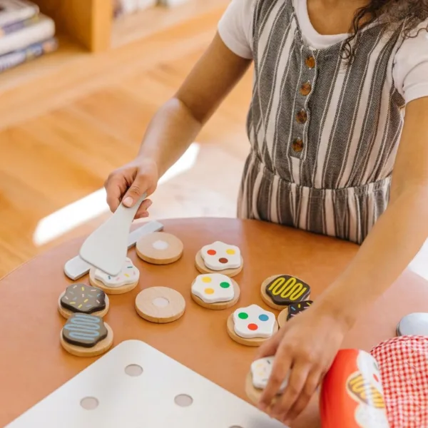 Melissa & Doug: Drveni set za kolače - Spin Master slika 3