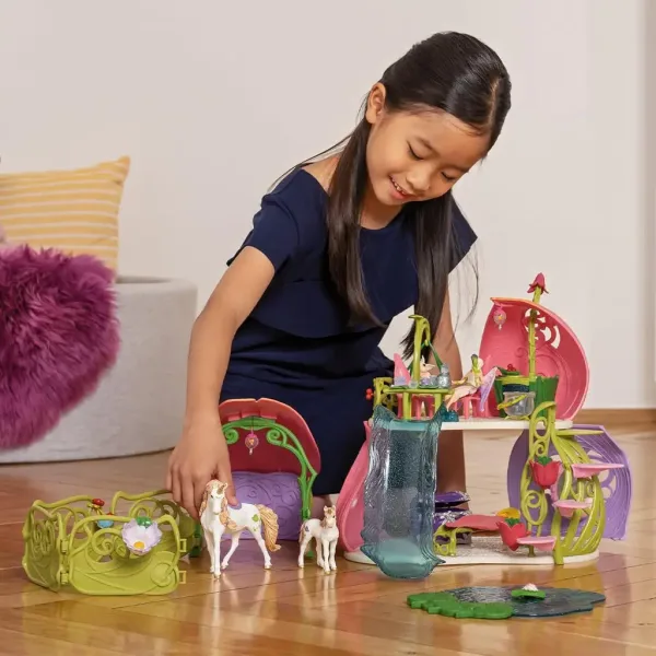 Schleich: Bayala - Sjajna kuća cvijeća s jednorozima, stajom i jezerom, set za igru (42455) slika 5