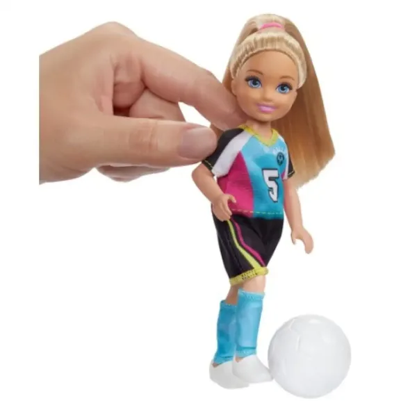 Barbie Dreamhouse Adventures: Chelsea nogometni set za igru - Mattel slika 4