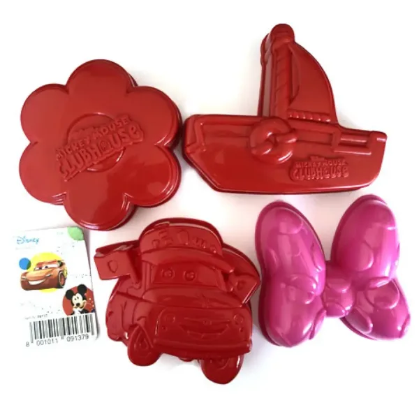 Disney Auti 3 ili Minnie Mouse oblici za pješčanik 4kom slika 2