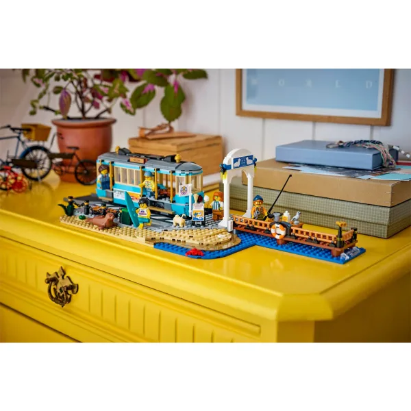 LEGO® City: Klasični obalni tramvaj (60506) slika 8