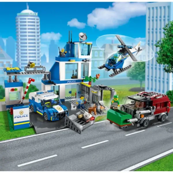 LEGO® City: Policijska postaja (60316) slika 5