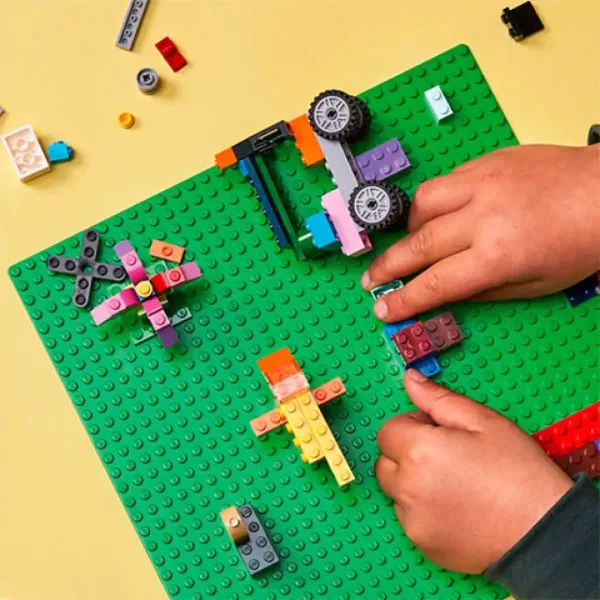 LEGO® Classic: Zelena podloga (11023) slika 3