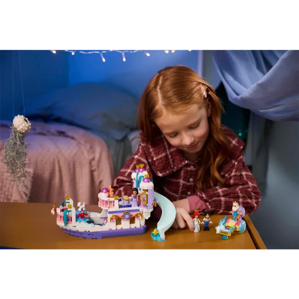 LEGO® Disney™ Arielin vjenčani brod (43299) slika 10