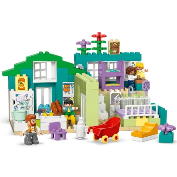 LEGO® DUPLO®: 3 u 1 moderni obiteljski dom s figuricama (10470) slika 3