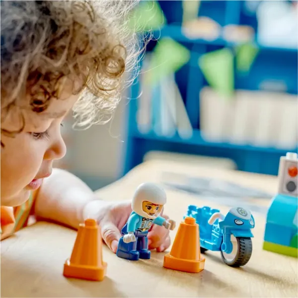 LEGO® DUPLO®: Plavi policijski motocikl (10471) slika 5