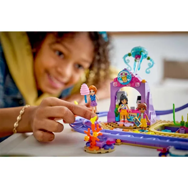 LEGO® Friends: Valoviti vlak s sirenom (42703) slika 6