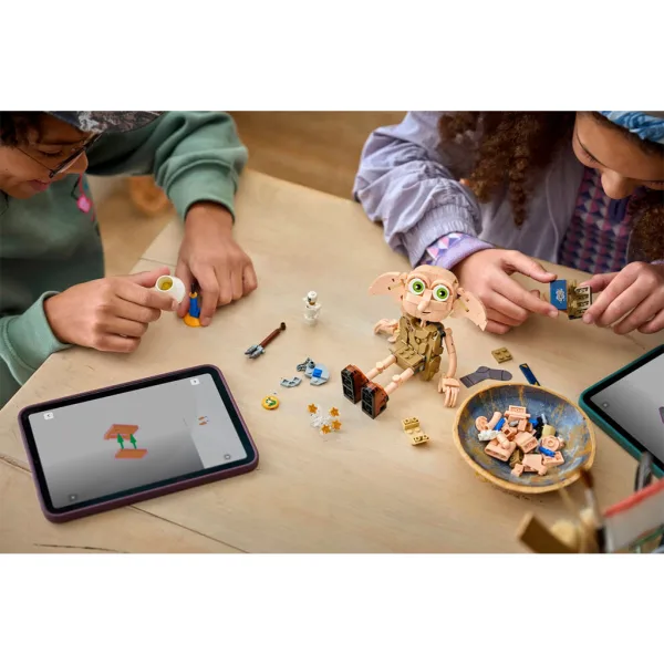 LEGO® Harry Potter™: Dobby™, slobodni kućni vilenjak (76469) slika 4