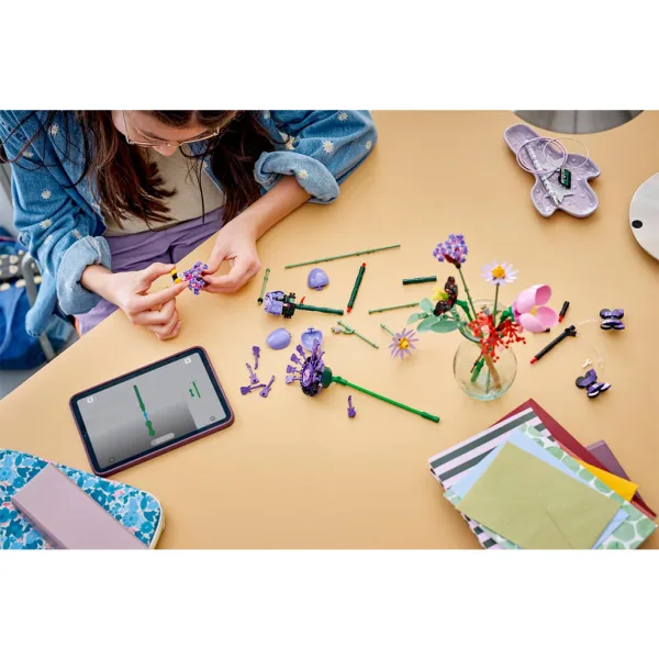 LEGO® Izdanja: Buket cvijeća Olivia Rodrigo (11507) slika 7