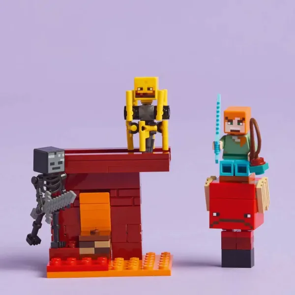 LEGO® Minecraft: Bitka na podzemnom jezeru lave (3299) slika 4