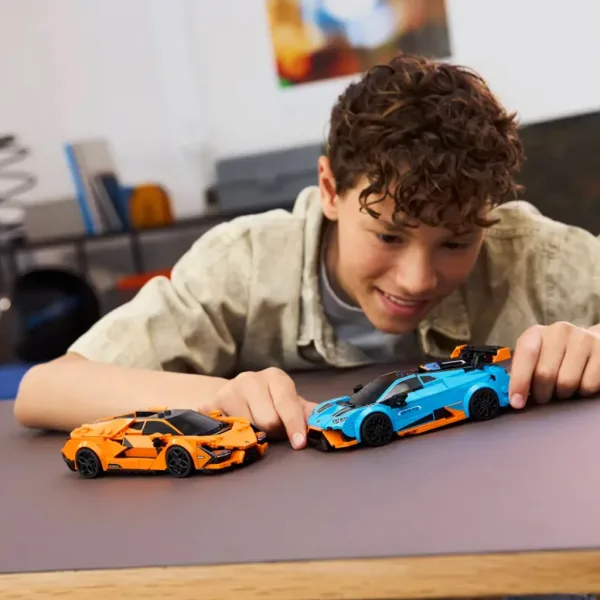 LEGO® Speed Champions: Lamborghini Revuelto i Huracán STO (77238) slika 5