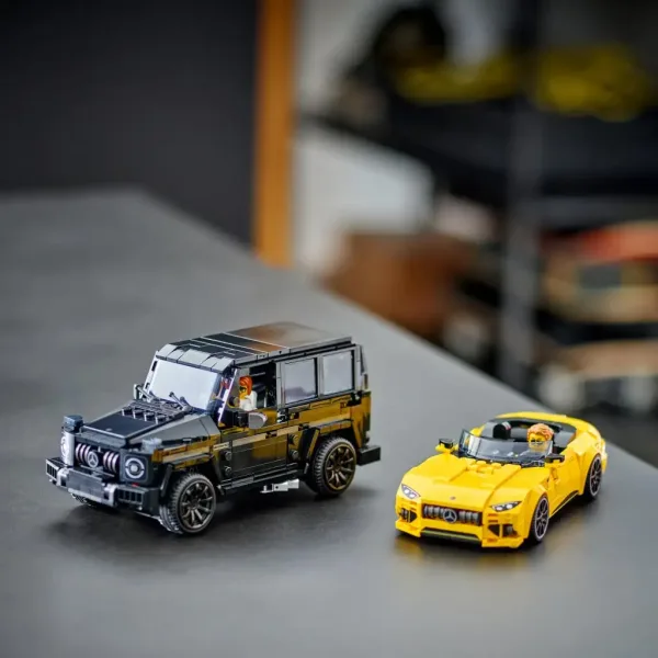 LEGO® Speed Champions: Mercedes-AMG G 63 i Mercedes-AMG SL 63 (76924) slika 5