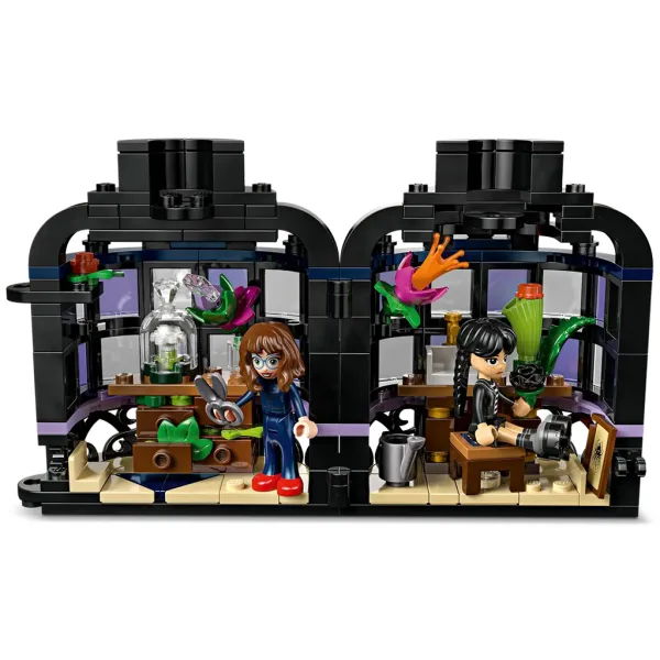 LEGO® Srijeda: Crna dalija (76784) slika 5