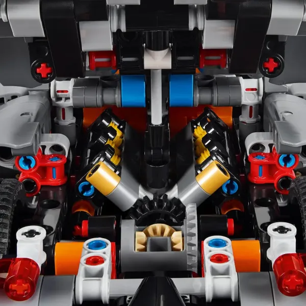 LEGO® Technic: Koenigsegg Jesko Absolut sivi hiperautomobil (42173) slika 7