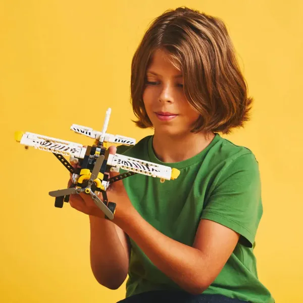 LEGO® Technic: Mali zrakoplov (42198) slika 3