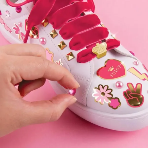 Make it Real: Juicy Couture - kreativni set za ukrašavanje cipela s naljepnicama slika 3