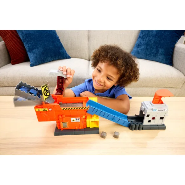 Matchbox A film: Smalleyjevo odlagalište olupina set za igru – Mattel slika 2