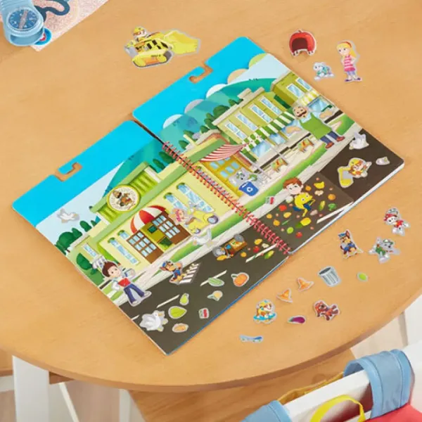 Melissa & Doug: Paw Patrol Adventure Bay knjiga sa naljepnicama za višekratnu upotrebu slika 3