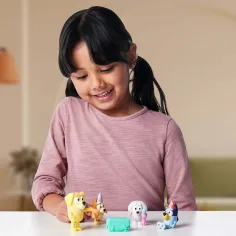 Bluey: Dodaj u paket set od 4 figurice za igru. slika 3