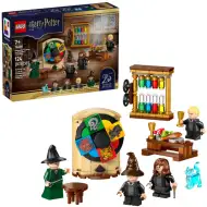 LEGO® Harry Potter: Dvorac Hogwarts™: Ceremonija razvrstavanja s Razredbenim šeširom (76460)