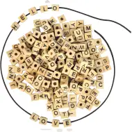 PlayBox: Prirodne drvene kocke za kuhanje, veličine 7x7 mm, pakiranje od 300 komada.