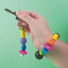 PlayBox: Set obojenih drvenih perli za nizanje u kantici 190gr slika 2