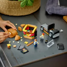 LEGO® City: Kamion s hamburgerima (60404) slika 3