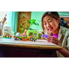 LEGO® Friends: Prikolica za konje i konjiće (42695) slika 7