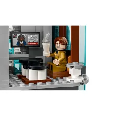 LEGO® Marvel: Osvetnici: Buđenje Doctora Dooma Novi toranj Osvetnika (76352) slika 3