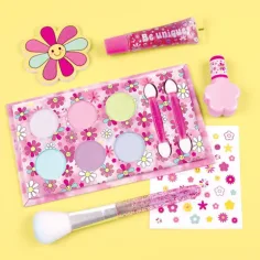 Make it Real: Blooming Beauty cvjetni set šminke slika 2