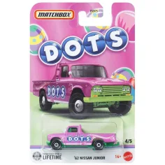 Matchbox '62 Nissan Junior mali automobil - Mattel