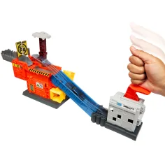 Matchbox A film: Smalleyjevo odlagalište olupina set za igru – Mattel slika 3