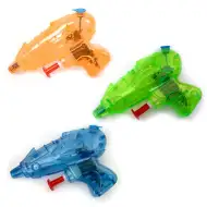 Šareni mali vodeni pištolj u nekoliko verzija