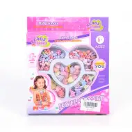 Set sa raznim biserima