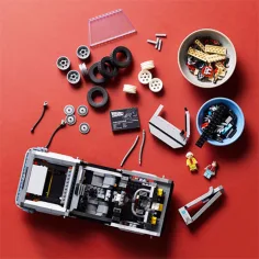 LEGO® Creator: Vremenski stroj iz Povratka u budućnost (10300) slika 9